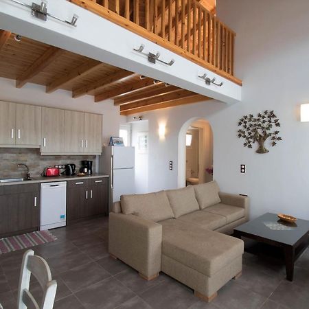 Villa De La Mer Agios Stefanos Avliotes  ภายนอก รูปภาพ