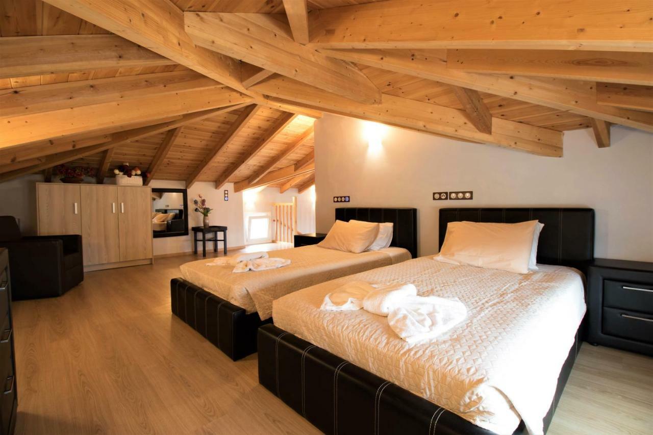 Villa De La Mer Agios Stefanos Avliotes  ภายนอก รูปภาพ