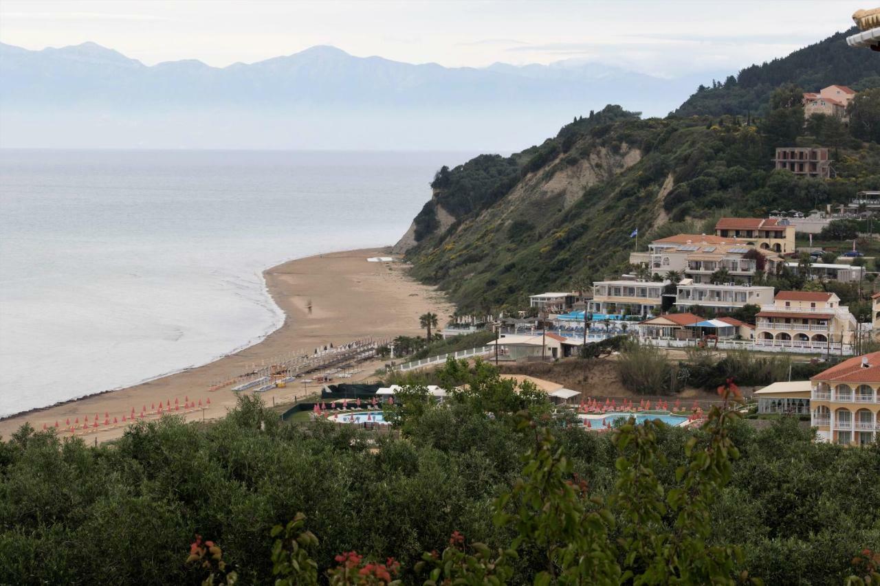 Villa De La Mer Agios Stefanos Avliotes  ภายนอก รูปภาพ