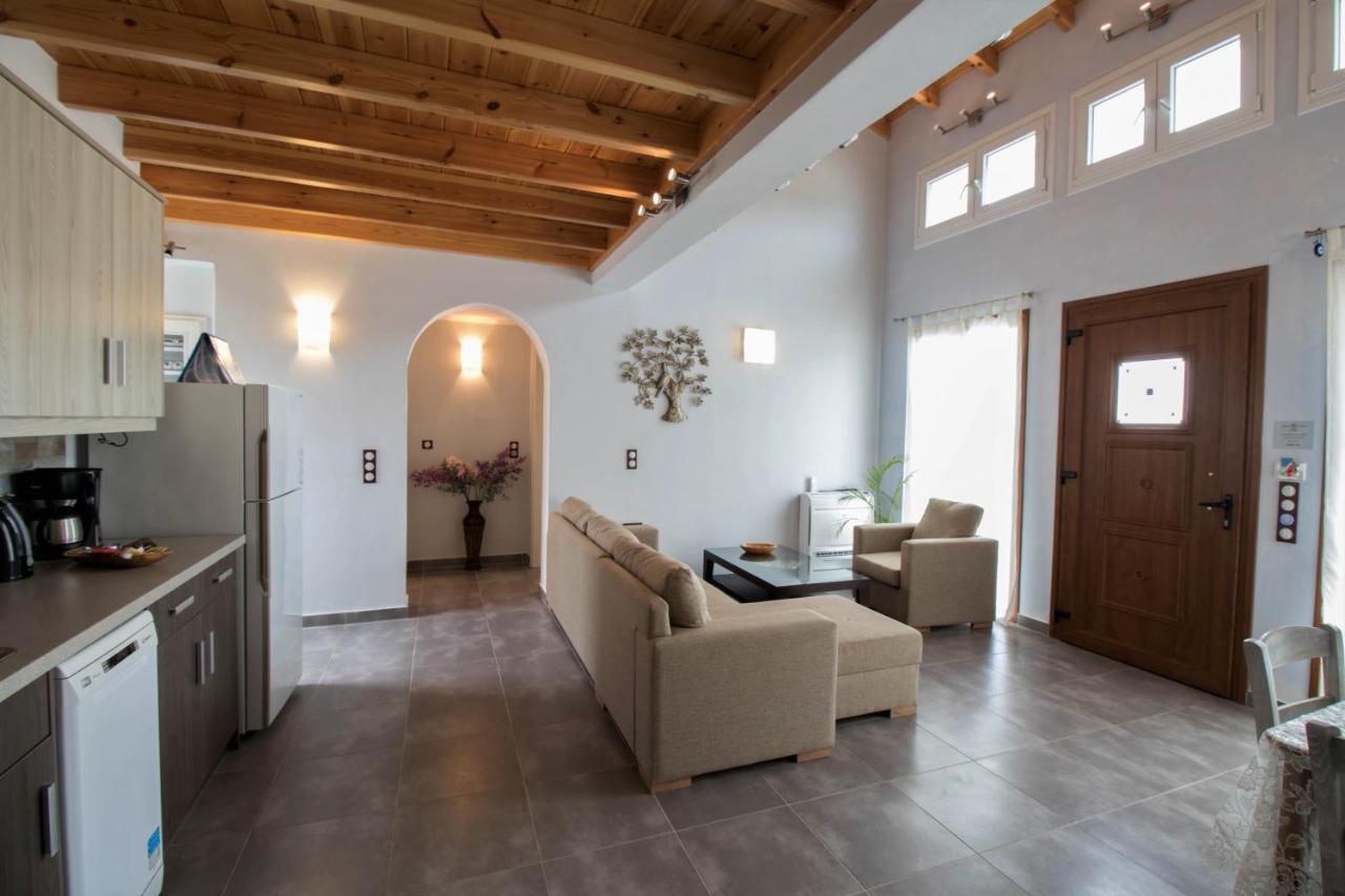 Villa De La Mer Agios Stefanos Avliotes  ภายนอก รูปภาพ