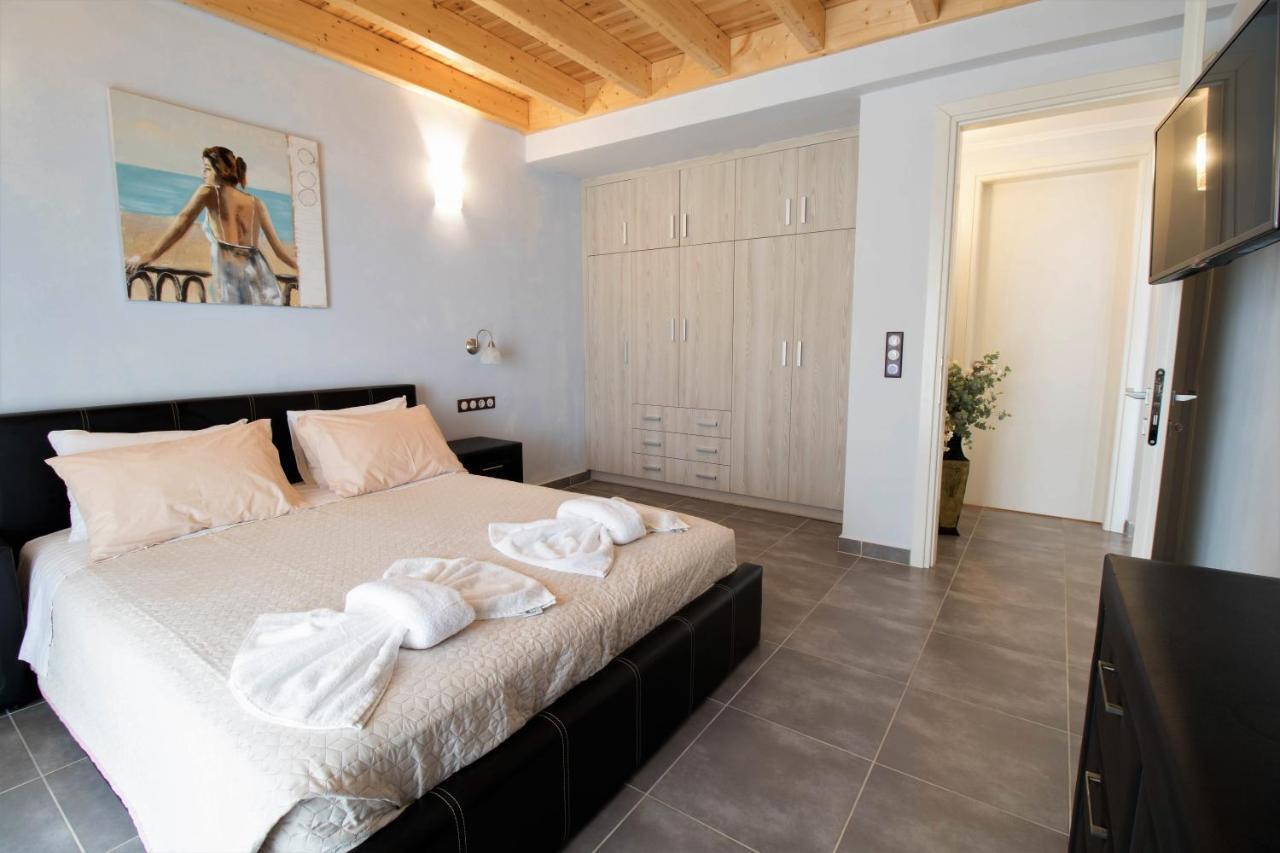 Villa De La Mer Agios Stefanos Avliotes  ภายนอก รูปภาพ